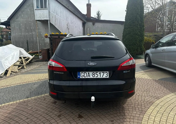 Ford Mondeo cena 17000 przebieg: 220000, rok produkcji 2010 z Kostrzyn małe 106